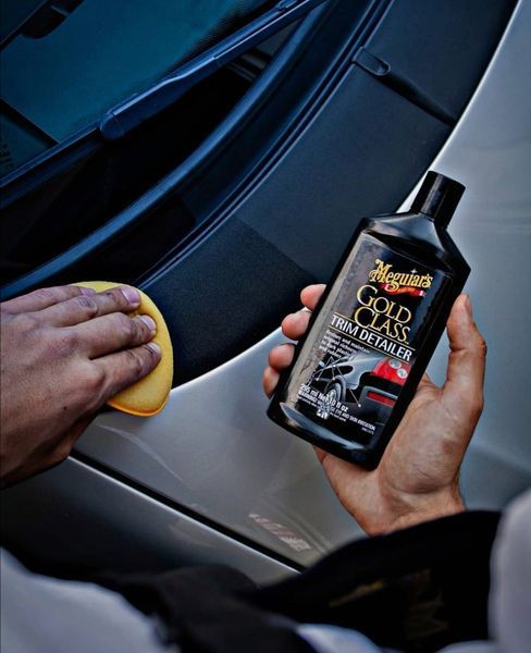 Meguiar's Gold Class Trim Detailer &mdash; чорніння для зовнішнього пластику та гуми, 295 мл G10810 фото