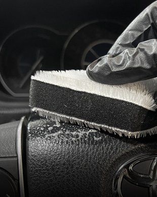 CARPRO MicroBuff Pad - універсальний помічник для очищення шкіри та текстурованих пластикових поверхонь DS-499_CarPro фото